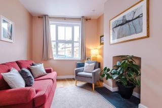 NEW! Spacious 2-Bed Home in Chester by 53 Degrees Property - Ideal for Couples & Groups - Sleeps 4! - 9