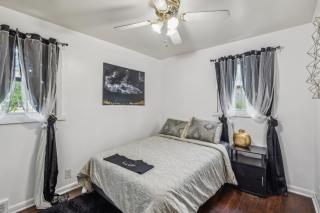 Queen G2 Mansion home - 6