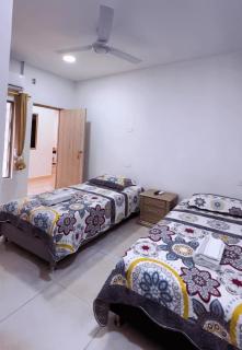 Hotel Luxury Plaza - San Jacinto - 3