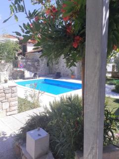 Family friendly house with a swimming pool Radovin, Zadar - 21307 - 7