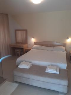 Family friendly house with a swimming pool Radovin, Zadar - 21307 - 4