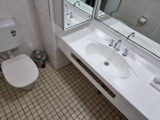 Accommodation Sydney City Centre 1 Bedroom Apartment with Balcony - 3