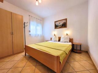Apartments by the sea Vir - 22750 - Vir - 4