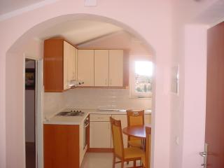 Family friendly apartments with a swimming pool Kali, Ugljan - 23026 - 6