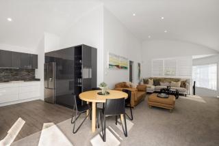 Seaside Bliss Your Coastal Haven - Mount Maunganui - 0