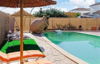 Pet Friendly Home In Las Lagunillas - Las Lagunillas - 8