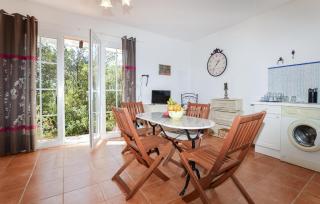 Stunning Home In Afa With Wifi - Afa - 1