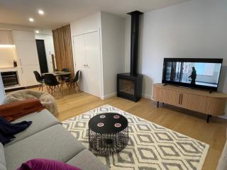 Riverside Lodge - Luxury Two Bedroom Townhouse - Albert Town - 3