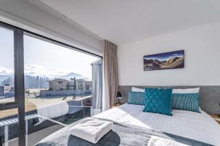 Riverside Lodge - Luxury Two Bedroom Townhouse - Albert Town - 6