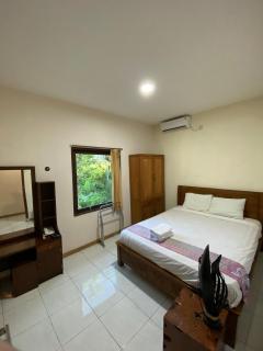 Family Room with Rice Field View - Borobudur - 0