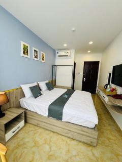 Like Hotel - Ho Chi Minh - 1