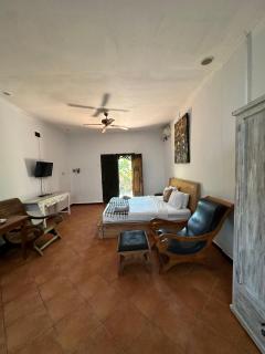 Bali Telaga Hati Yoga Healing and Retreat Center Villa - Sanur - 1