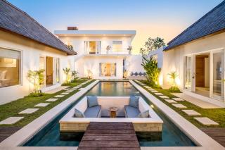 Villa Passion by Alfred in Bali - Seminyak - 0