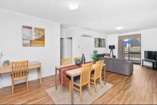 Executive Apt - 2BR 1BA w Parking - 1