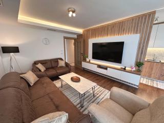 Luxury Apartments - 1 - 8