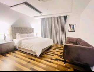Presidential One Bed Apartment Gold Crest Mall - Lahore - 0