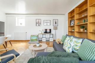 Parisian penthouse with large terrasse - 5