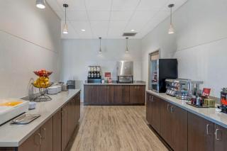 Best Western Plus Peppertree Nampa Civic Center Inn - Nampa - 6
