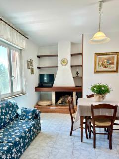 Nura's - Casa Le Rose - Bosa - 8