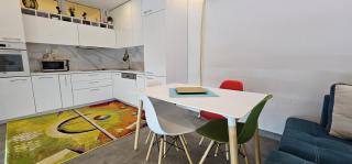 ALP's 2 bedroom apt, 8 min walk from city centre - 6