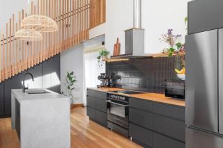 Stunning Trevallyn Retreat - Inveresk - 7