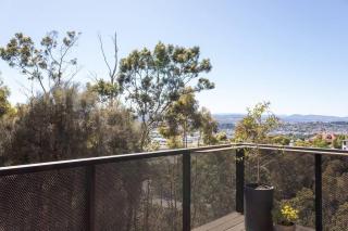 Stunning Trevallyn Retreat - Inveresk - 5