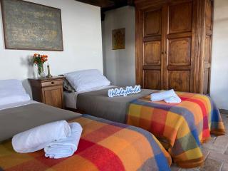 Retreat With A View by Holiday World - Baiardo - 9