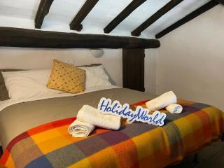 Retreat With A View by Holiday World - Baiardo - 5