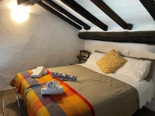 Retreat With A View by Holiday World - Baiardo - 4