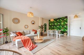 Charming 4-Bedroom Apartment in Malaga's Historic Center - Málaga - 0