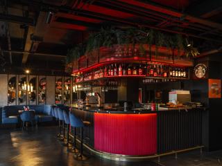 Radisson RED London Gatwick Airport - 1