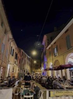 Casa Rella - Camera Green - Bologna - 2