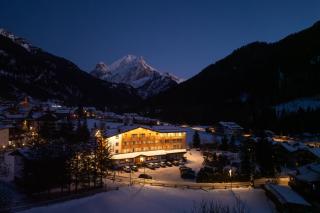 Dolomiten Hotel Irma - Canazei - 0