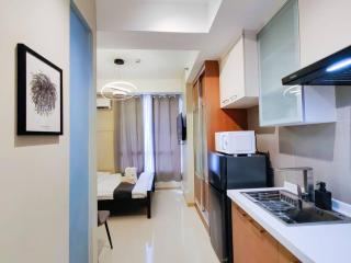 1BR Condotel Suite at Sunshine100 City Plaza #SS03 - 1