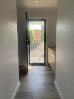 Beautiful Mountain Views - Kings Meadows - 9