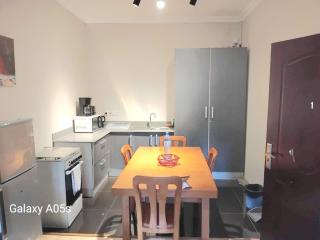 Number 1, Ground Floor (Garden View) Pebble Bay Appartments - Pereybere - 6