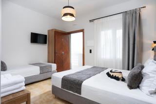 Semiramis Guesthouse - Adamantas - 1
