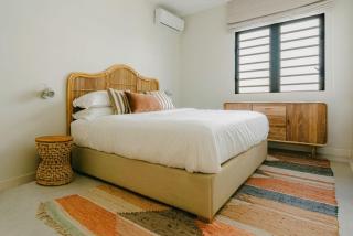 Tamarin Sunset Beach VI - 2