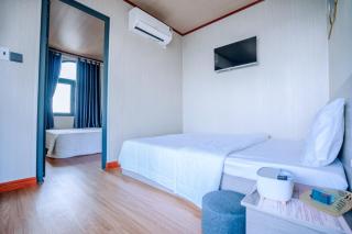 Villa Phố Biển view biển Phú Quý - Cu Lao Thu - 5