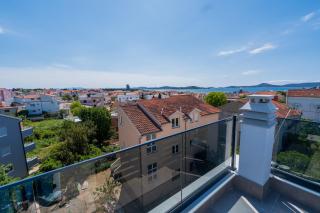 Three-Bedroom Premium Holiday Home Atmosfera with Private Pool&Sauna - Vodice - 2