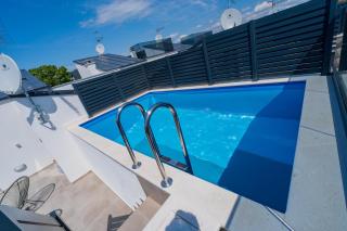 Three-Bedroom Premium Holiday Home Atmosfera with Private Pool&Sauna - Vodice - 1
