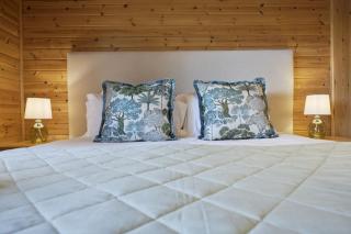 Fieldfare Lodge with Hot-tub - 3