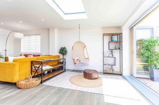 Luxury Ocean Playroom SEA SALT CHALET - Barton on Sea - 0