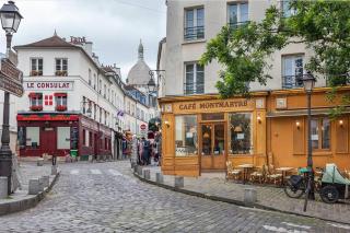 Relax in a Stylish Flat in Montmartre - Paris - 1