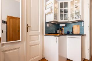 Cozy Apartment Close to Old Town Square - Praga - 8