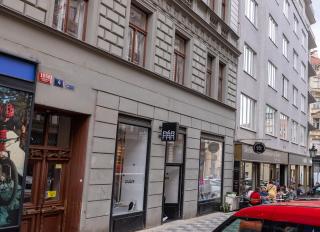 Charming Old Town Apartment by EasyBNB Premium - Praga - 3