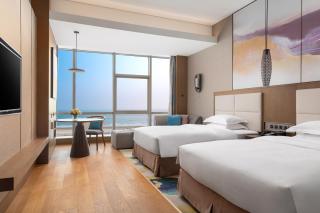 Crowne Plaza Beihai Silver Beach by IHG - Beihai - 2