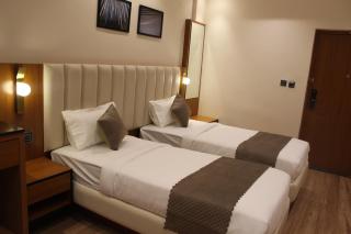 The Vantage Inn, near US Consulate Gachibowli Hyderabad - 3