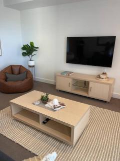 Coastal Retreat on Colley - Glenelg - 7