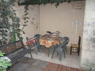 Avignon centre chambre SDB cuisine jardin privé - 4